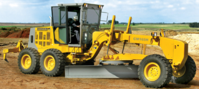 Zé Teixeira intercede por máquina motoniveladora para Porto Murtinho