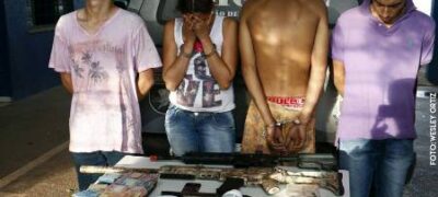 Quadrilha é presa depois de assaltar e manter família refém por 4 horas em Campo Grande