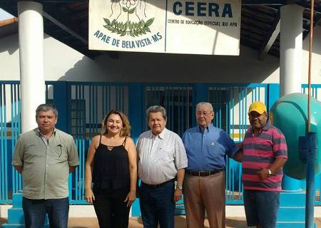 Onevan de Matos visita Bela Vista e entrega recurso para APAE