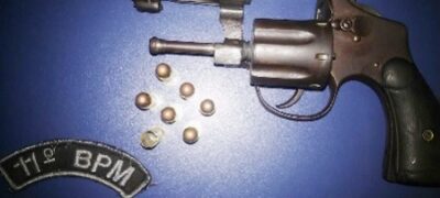 Após efetuar disparo, homem e preso com revolver na Vila São Geraldo