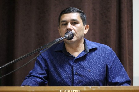 Gutierres solicita sinalização e redutor de velocidade no Distrito Nossa Senhora de Fátima