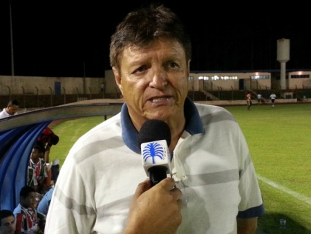 Técnico chega com missão de motivar grupo e recuperar o Comercial no Estadual