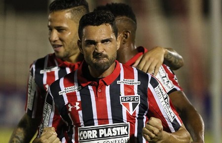 Gilberto não vê “altos e baixos” no São Paulo e projeta Majestoso