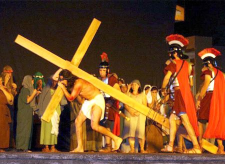 Encenação da Paixão de Cristo será apresentada pela Paróquia Divino Espirito Santo em Ponta Porã