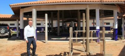 Prefeitura constrói escola moderna melhorando a educação em Caracol