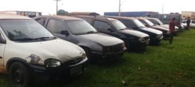 Comboio é apreendido em MS com contrabando de roupas do Paraguai