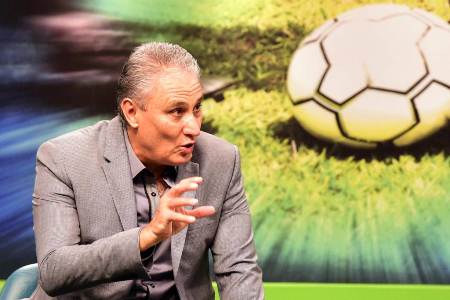 Tite revela segredos e diz que sofreu com insônia após vaga na Copa