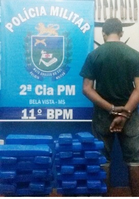 Após perseguição PM de Bela Vista prende três por trafico de drogas