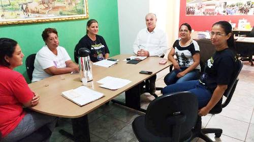 Vereadores de Caracol solicitam reposição salarial  