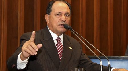 Zé Teixeira confirma convocação de concursados após homologação