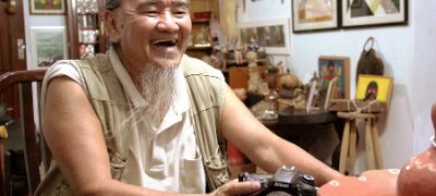 Artistas fazem homenagem ao fotógrafo Roberto Higa na terça-feira no Porteira’s