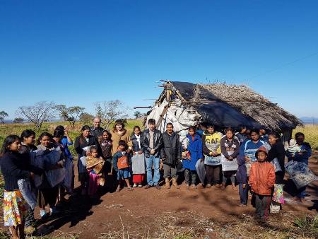 Antônio João: Comunidade indígena é beneficiada com entrega de cobertores