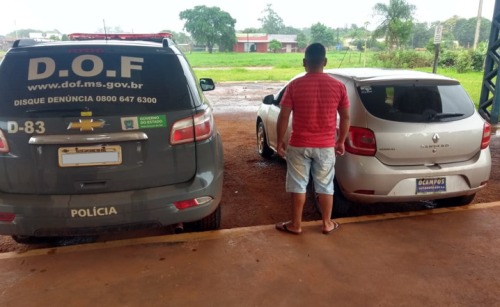 DOF recupera carro de locadora que foi vendido no Paraguai