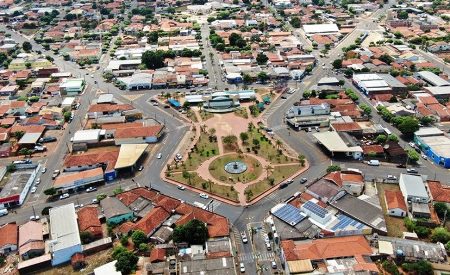 Em Mato Grosso do Sul, criança de 10 anos é enforcada pela mãe e enterrada em lixão