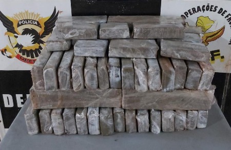 Veículo com maconha que seguia para Minas Gerais foi apreendido pelo DOF durante a Operação Hórus