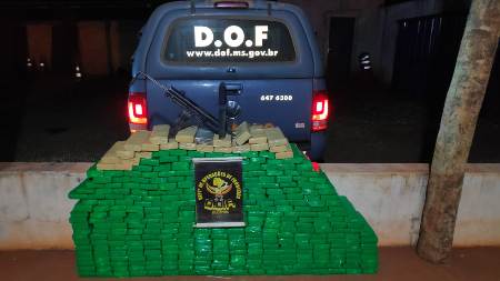 Veículo com mais de 350 quilos de maconha que seguia para a Bahia foi apreendido pelo DOF durante a Operação Hórus