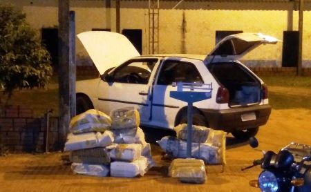 Polícia Militar prende 3 pessoas e tira de circulação 385 kg de maconha em Bela Vista