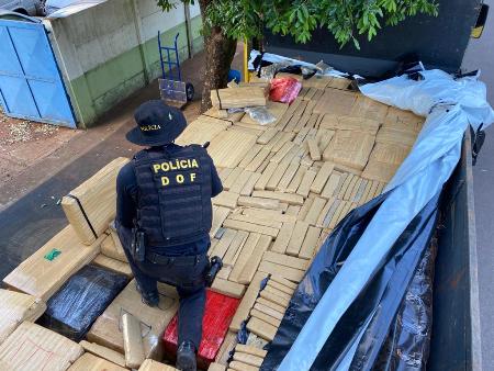 Caminhão com seis toneladas de maconha foi apreendido pelo DOF em Brasilândia durante a Operação Hórus