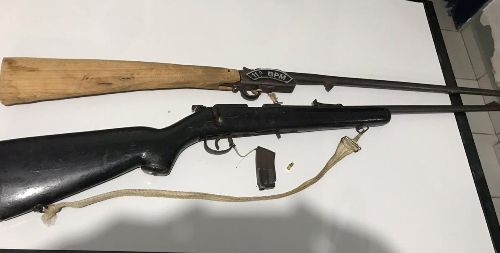 Polícia Militar apreende duas armas de fogo durante atendimento de ocorrência em Caracol