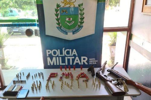 PMA de Bonito prende três caçadores e apreende quatro armas inclusive de uso restrito, 138 munições e 300 kg de carne