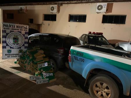 Polícia Militar Ambiental de Batayporã prende adolescente mineiro com 325 kg de maconha em veículo com placas falsas