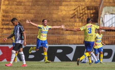 Estadual de Futebol 2021: Costa Rica faz 3 a 0 sobre a Serc; Dourados triunfa e mantém 100% de aproveitamento