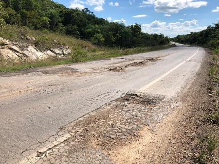 Felipe intercede ao DNIT para recuperação da BR-267 em Porto Murtinho