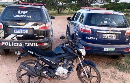 Polícia Militar de Caracol em conjunto com Polícia Civil, recuperam motocicleta roubada em Bela Vista