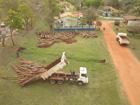 PMA de Jardim autua um arrendatário em R$ 129 mil e mais 21 assentados em R$ 187,5 mil por desmatar reserva legal
