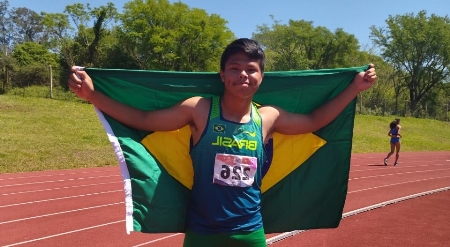 Yuri Benites é bronze no dardo e ajuda Brasil a manter hegemonia no Sul-Americano Sub-18 de Atletismo