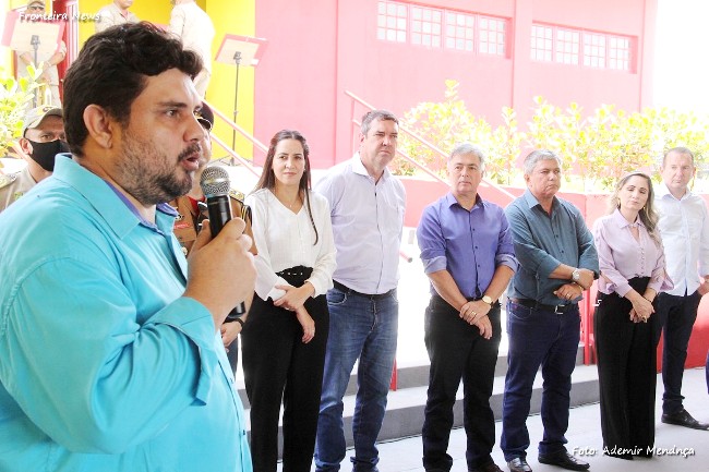 Um sonho concretizado: Johnys Basso desta importância do Corpo de Bombeiro para Bela Vista