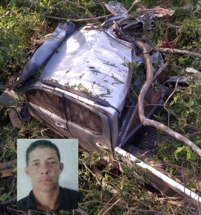 Homem morre em capotamento de caminhonete em Nioaque