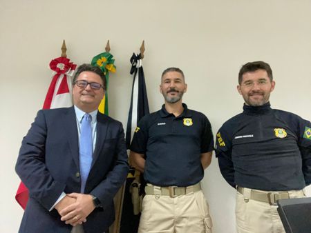 Agentes de segurança pública de estados fronteiriços do Brasil iniciam pós-graduação do IDESF