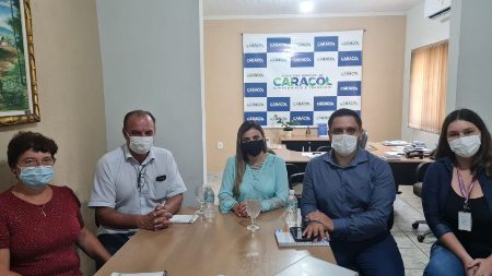 Prefeito Neco se reúne com SEBRAE para possível implantação do projeto Cidade Empreendedora e criação da Associação Comercial de Caracol