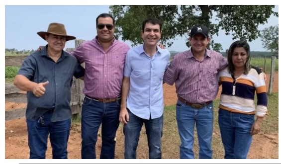 Ao lado de lideranças políticas, Deputado Jamilson Name participa de evento e destina emenda de 50 mil reais para o Clube do Laço Retiro Caracol