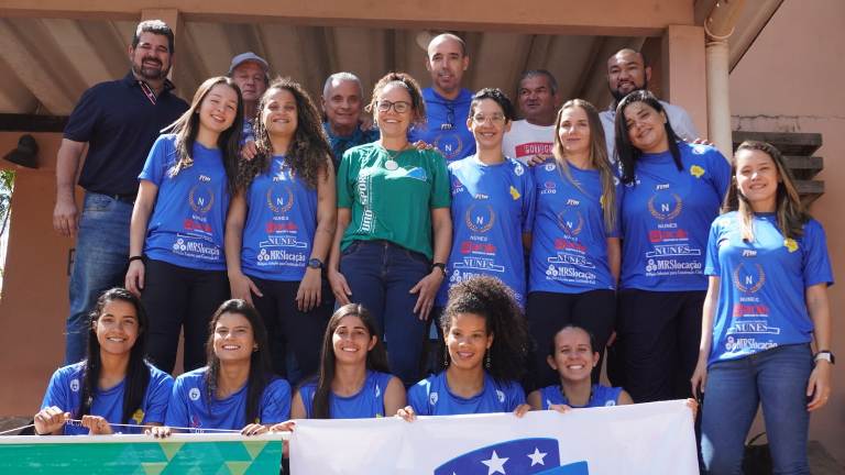 Governo do Estado investe R$ 500 mil no futsal feminino da Serc/UCDB