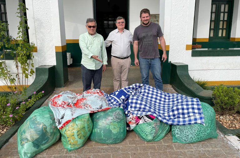 Bela Vista: Calcário Oro-Ytê doa cobertores à prefeitura