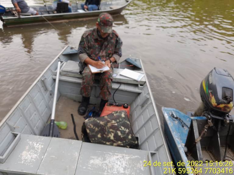 PMA do Grupamento Distrito de Águas do Miranda autua advogado e empresário campo-grandenses por pesca ilegal e apreende barco