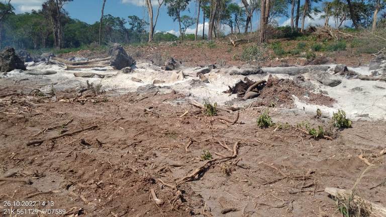 PMA do Distrito de Águas do Miranda autua campo-grandense em R$ 6 mil por incendiar restos de vegetação em leiras