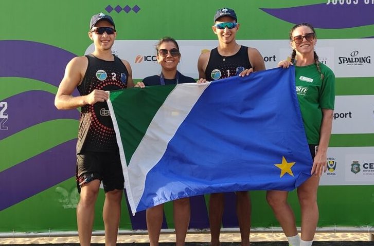 Cadu e Antony conquistam título do Circuito Estadual de Vôlei de Praia
