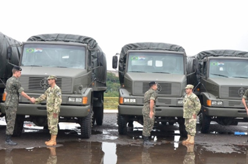 Sancionada doação ao Paraguai de 20 caminhões do Exército brasileiro
