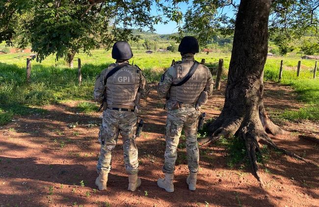 PF deflagra operação de combate ao tráfico internacional de indígenas para trabalharem em lavouras de maconha no Paraguai