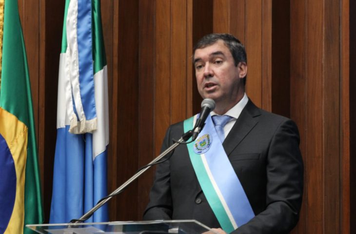 Novo governador de MS, Eduardo Riedel assume compromisso de combate efetivo à extrema pobreza