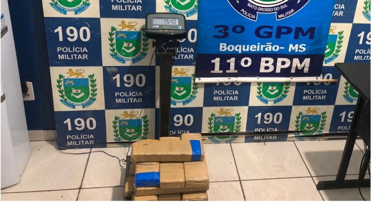 Polícia Militar de Boqueirão prende um casal por tráfico de drogas e apreende 15 Kg de maconha