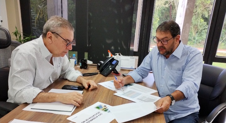 Paulo Corrêa quer aprimorar parceria por energia fotovoltaica