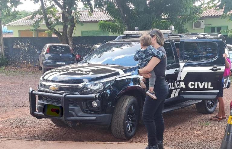 Polícia Civil de Maracaju em conjunto com a Delegacia de Atendimento à Mulher de Ponta Porã, recuperam criança raptada