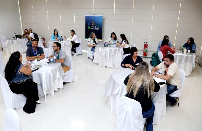 Ecoturismo: Sessão de Negócios promove interação entre mais de 50 empresas