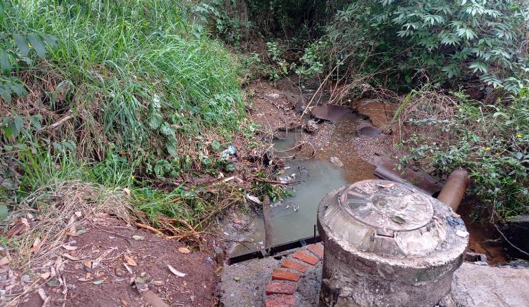 PMA de Jardim autua empresa em R$ 35 mil por lançamento de esgoto dentro de APP