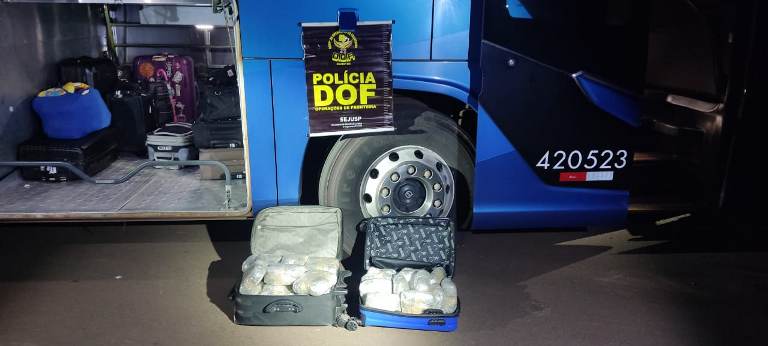 Passageira de ônibus é presa pelo DOF em Ponta Porã por tráfico de drogas
