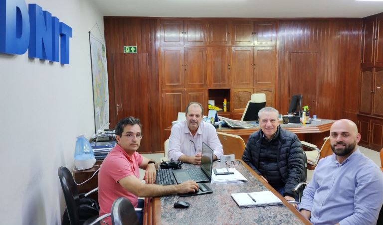 Paulo Corrêa reforça ao DNIT pedido para construção de acesso à Bello Alimentos, em Itaquiraí
